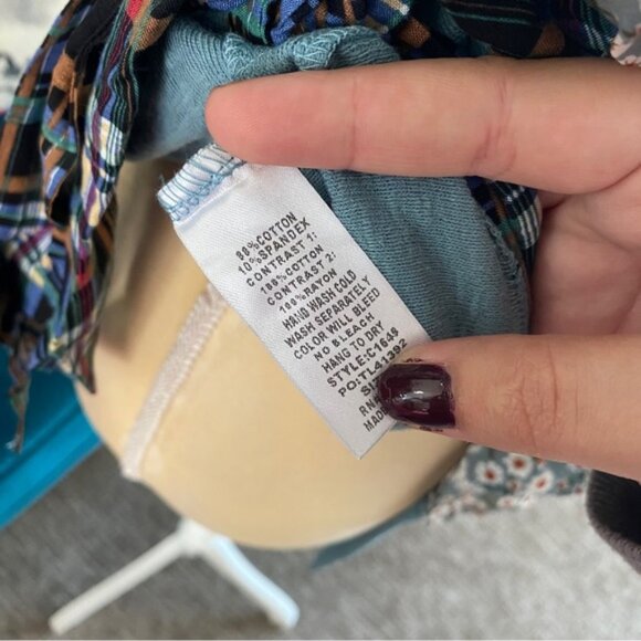 Umgee | Long Sleeve Puff Floral and Plaid Mix Print Crossbody V-Neck Top Plaid - Picture 11 of 14